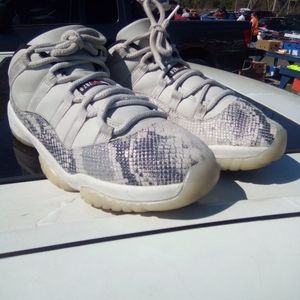 Air Jordan 11 Low "Light Bone Snakeskin" Sneakers